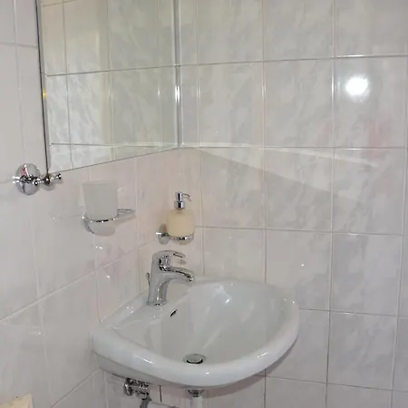 Zlaty Hrozen Guest house Ceska Lipa
