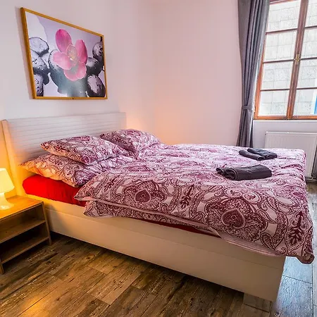 Zlaty Hrozen Gasthof 3*